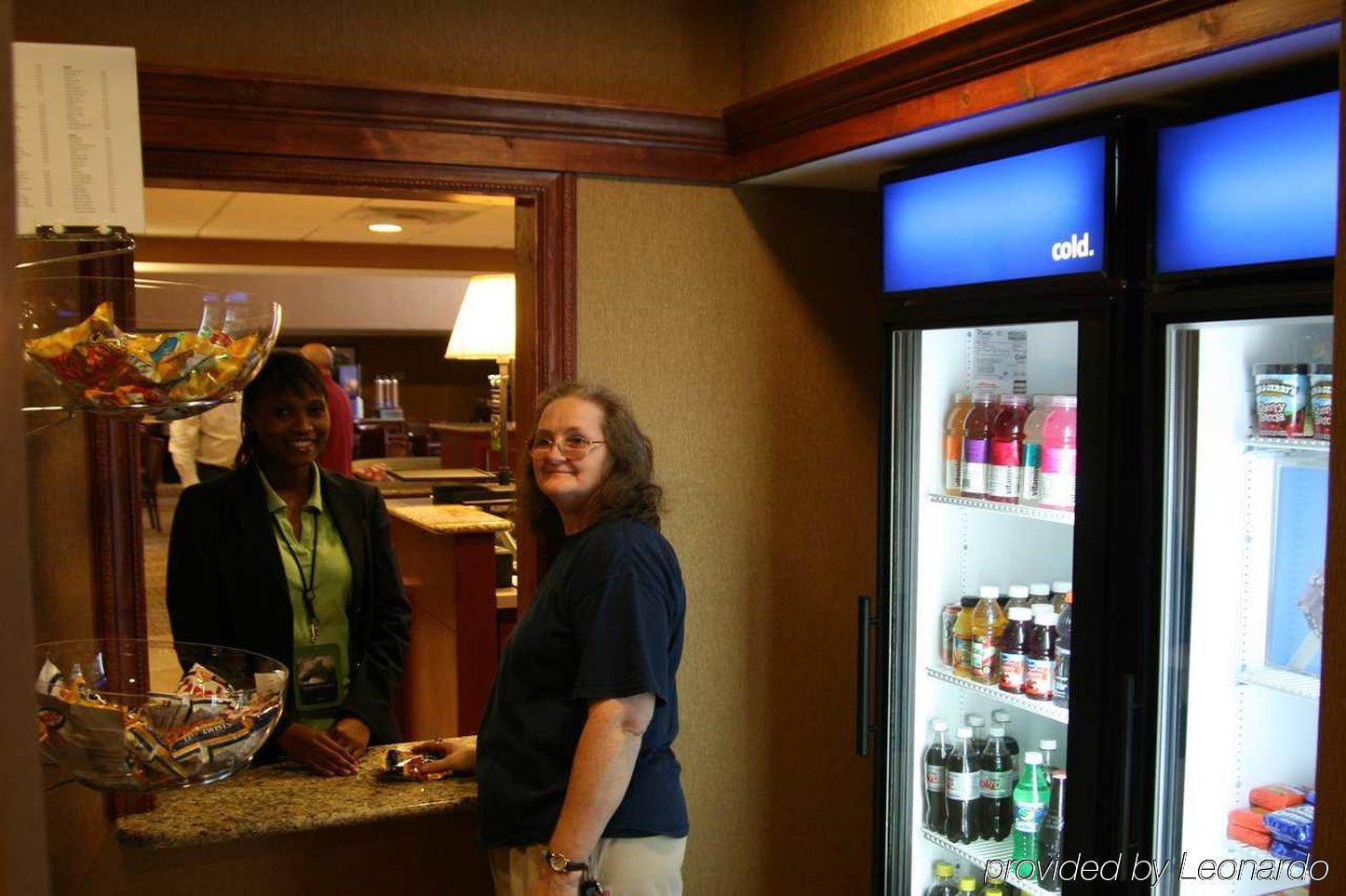 Hampton Inn & Suites Madisonville Facilități foto